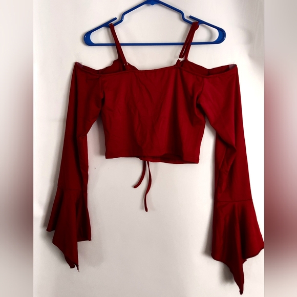 Womens Off Shoulder burgundy red Long Sleeve w/adjustable straps Crop Top Size M - Picture 2 of 8